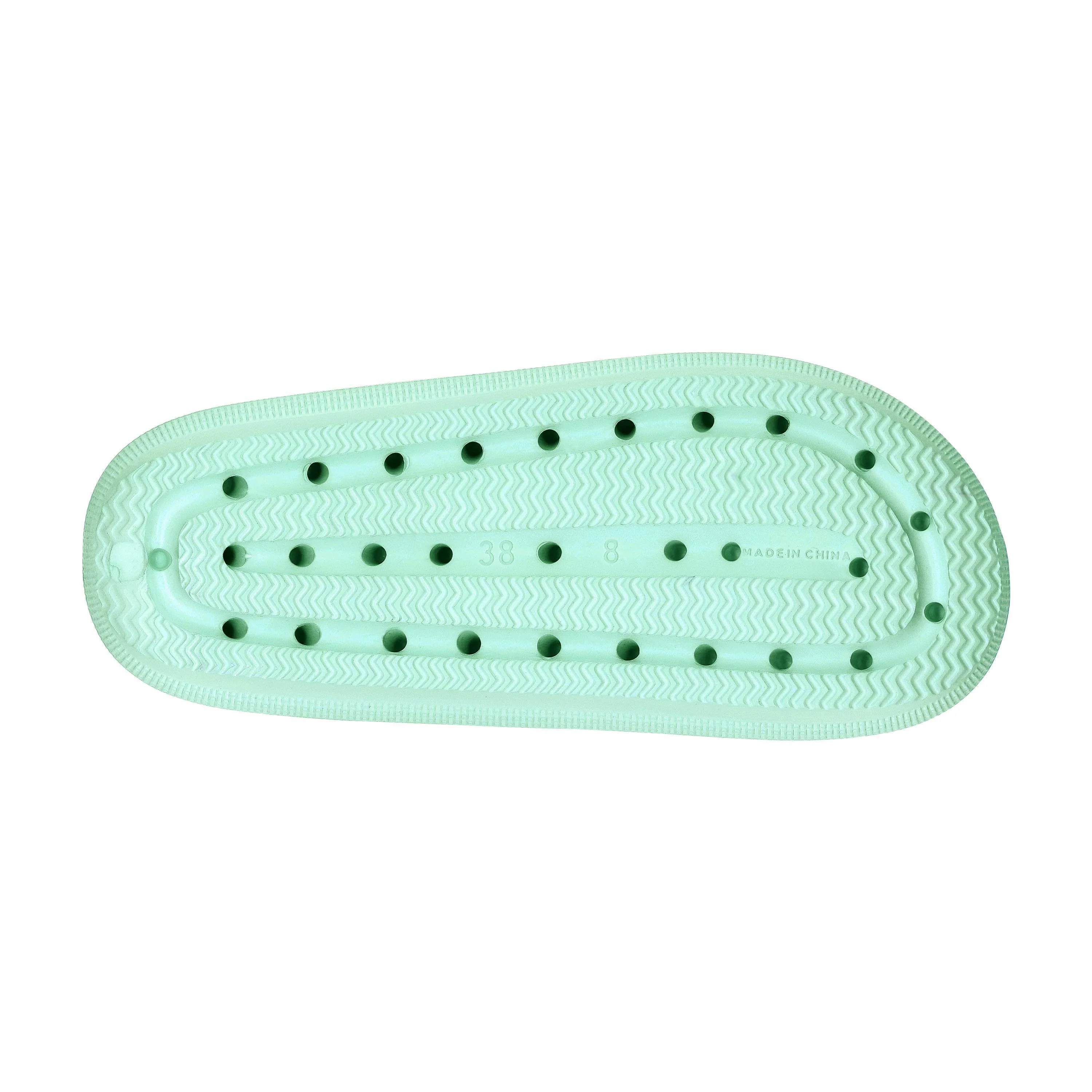 Frogg Toggs® Women's Squisheez Slip-On Slide - Image 12